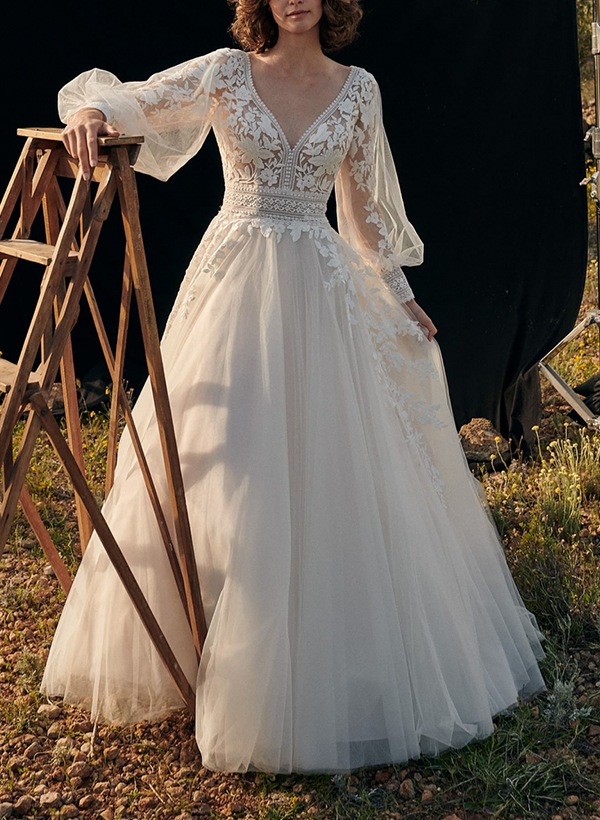 Elegant A-Line V-Neck Long Sleeves Lace/Tulle Wedding Dresses