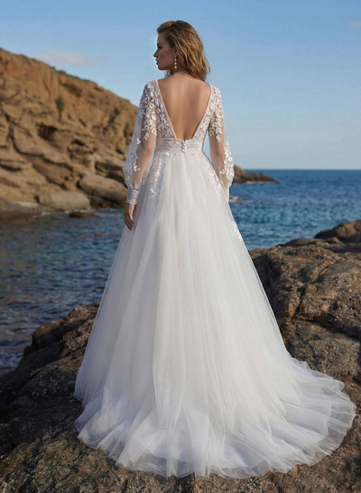Elegant A-Line V-Neck Long Sleeves Lace/Tulle Wedding Dresses