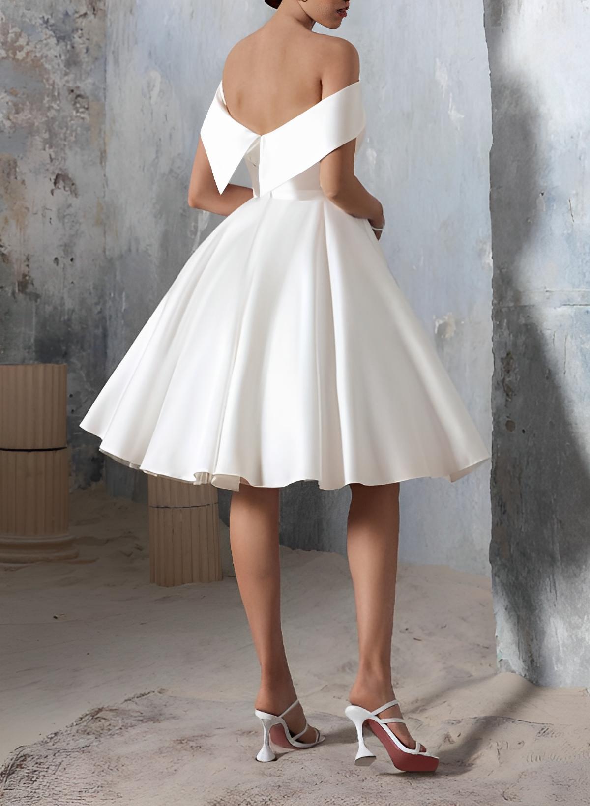 Elegant A-Line Sleeveless Short/Mini Tulle Wedding Dresses