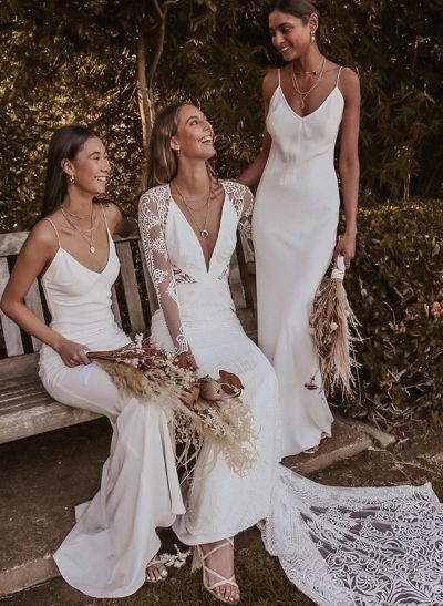 Boho/Beach Illusion Neck Long Sleeves Sweep Train Lace Wedding Dresses