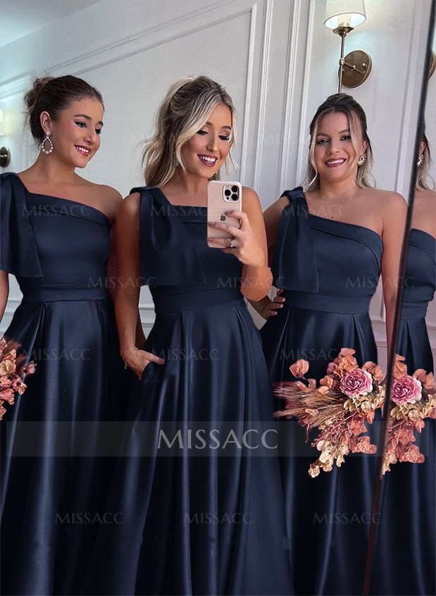 Navy blue bridesmaid dresses with pockets hotsell