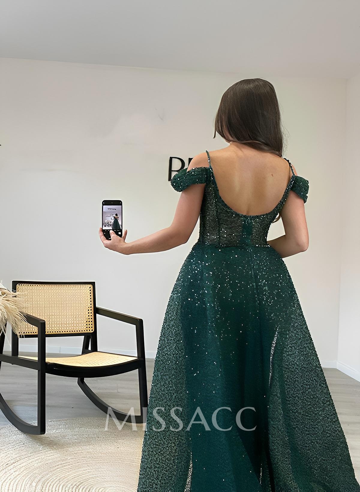 Fashion Sleeveless Sweep Train Sequined Evening Dresses Fashion Sleeveless Sweep Train Sequined Evening Dresses
