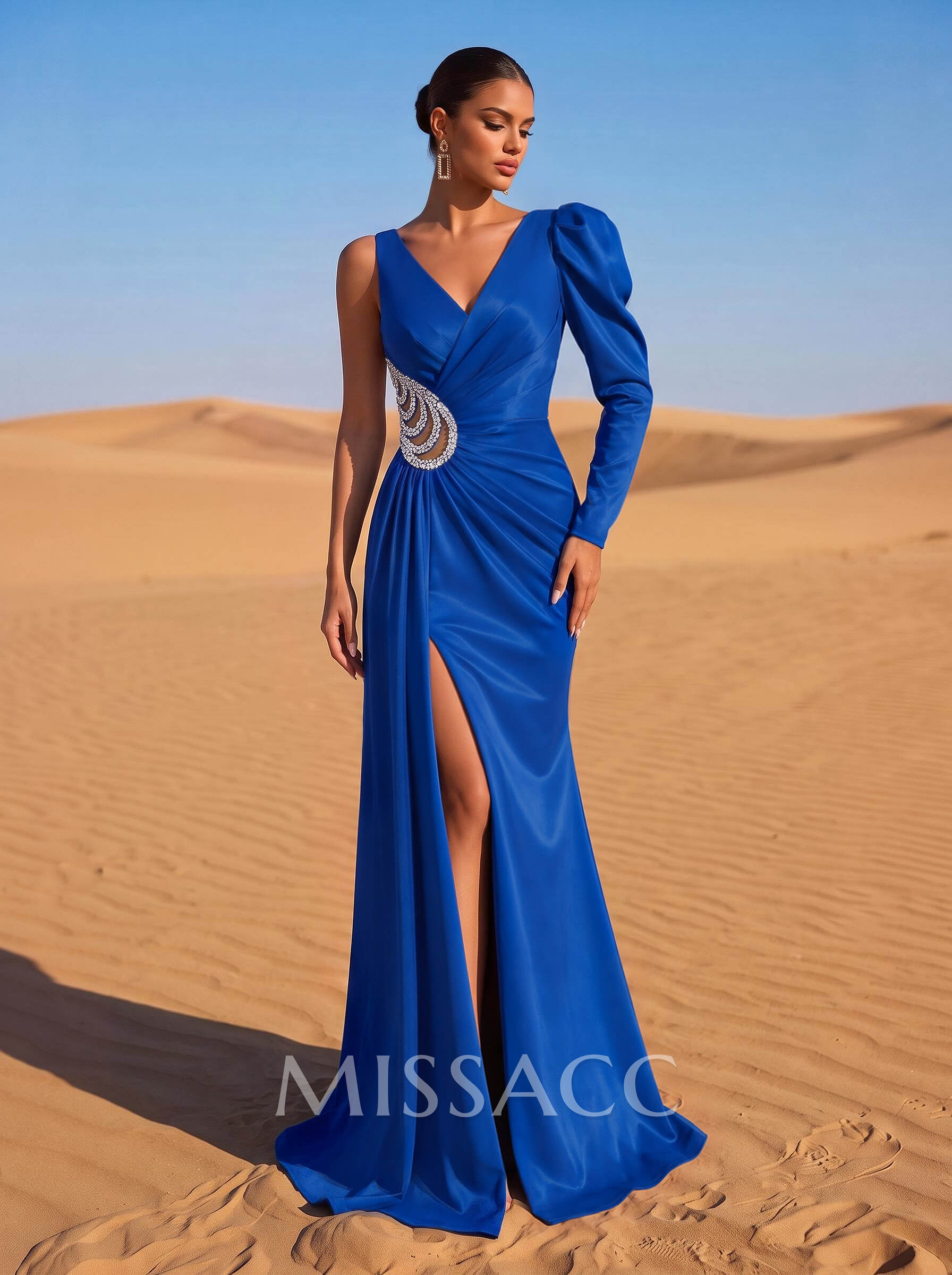 Sheath/Column V-Neck Long Sleeves Sweep Train Charmeuse Evening Dresses With Beading