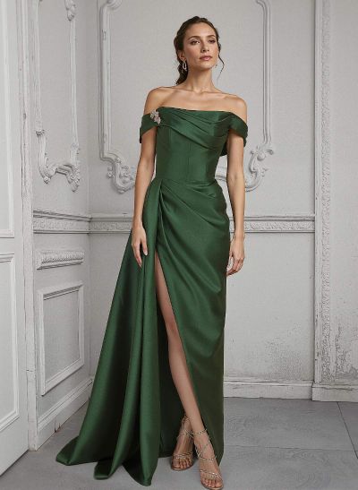 Off-The-Shoulder Sleeveless Satin Mother Of The Bride Dresses With Split Front