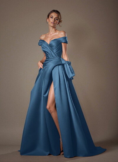 Off-The-Shoulder Sleeveless Satin Mother Of The Bride Dresses With Split Front