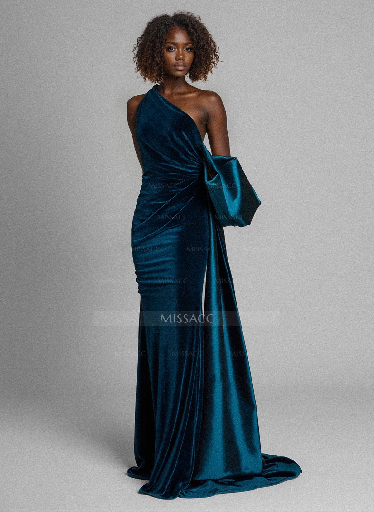 Sheath/Column One-Shoulder Satin/Velvet Mother Of The Bride Dresses