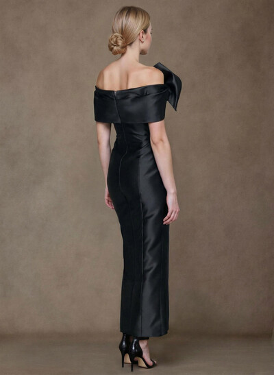 Sheath/Column Off-The-Shoulder Satin Mother Of The Bride Dresses