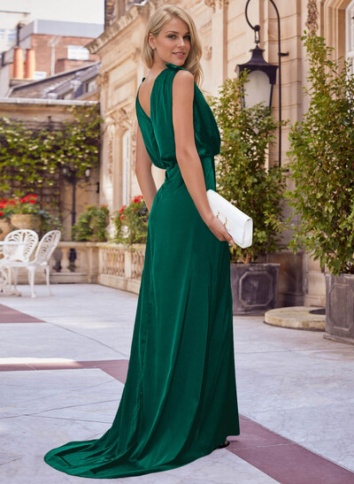 V-Neck Sleeveless Sweep Train Silk Like Satin Mother Of The Bride Dresses