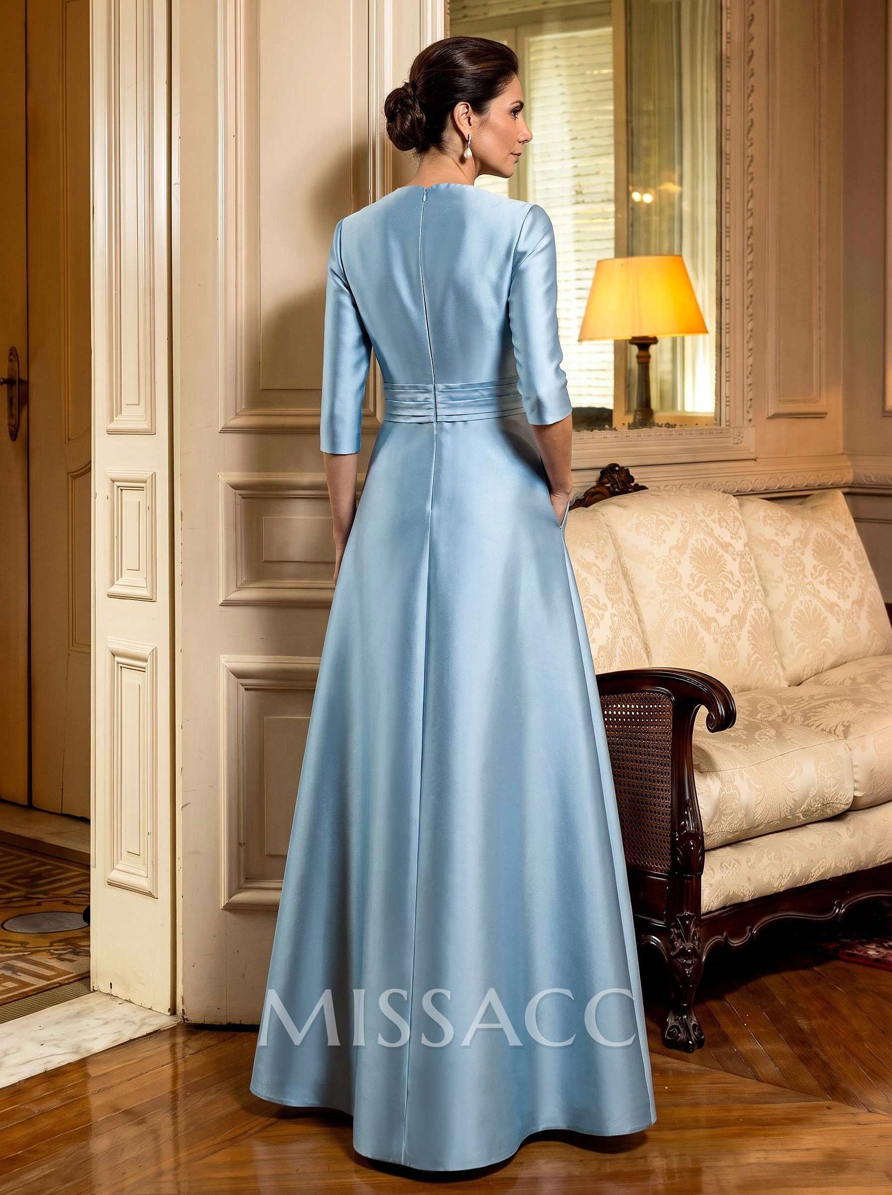 A-Line Scoop Neck 1/2 Sleeves Satin Mother Of The Bride Dresses With Rhinestone