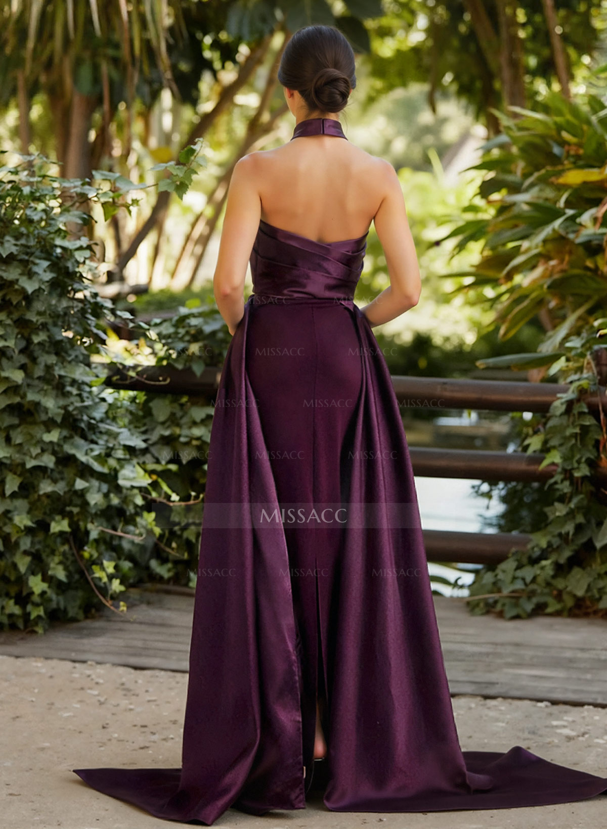 Halter Sleeveless Floor-Length Mother Of The Bride Dresses