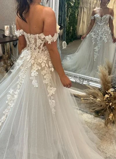 A-Line Off-The-Shoulder Sleeveless Sweep Train Lace/Tulle Wedding Dresses
