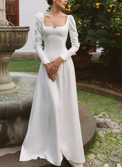A-Line Long Sleeves Elastic Satin Wedding Dresses With Appliques Lace