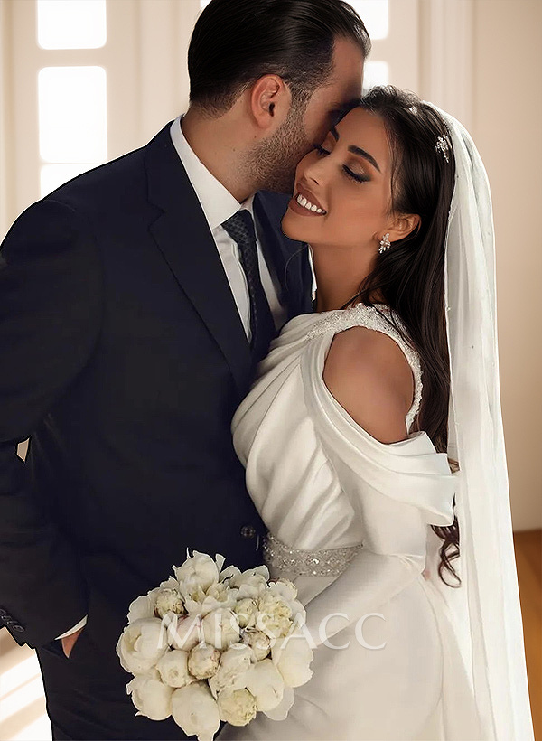 Long Sleeves Trumpet/Mermaid Beading Wedding Dresses Long Sleeves Trumpet/Mermaid Beading Wedding Dresses
