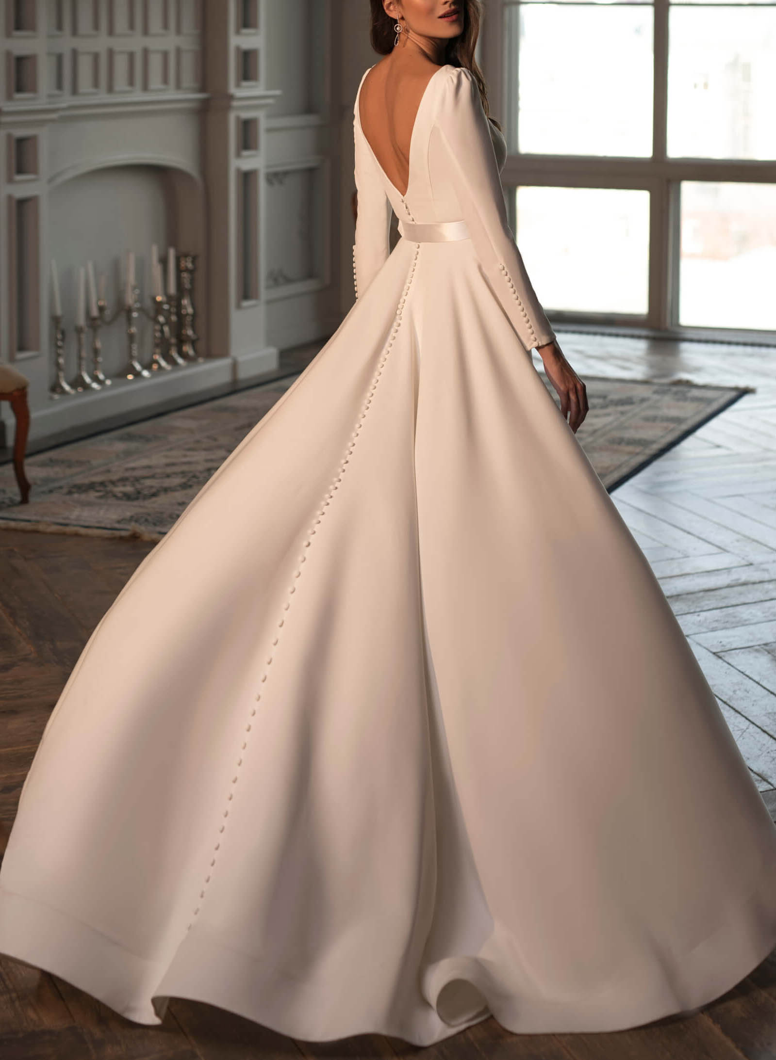 Elegant Simple Long Sleeves Satin Wedding Dresses With A-Line