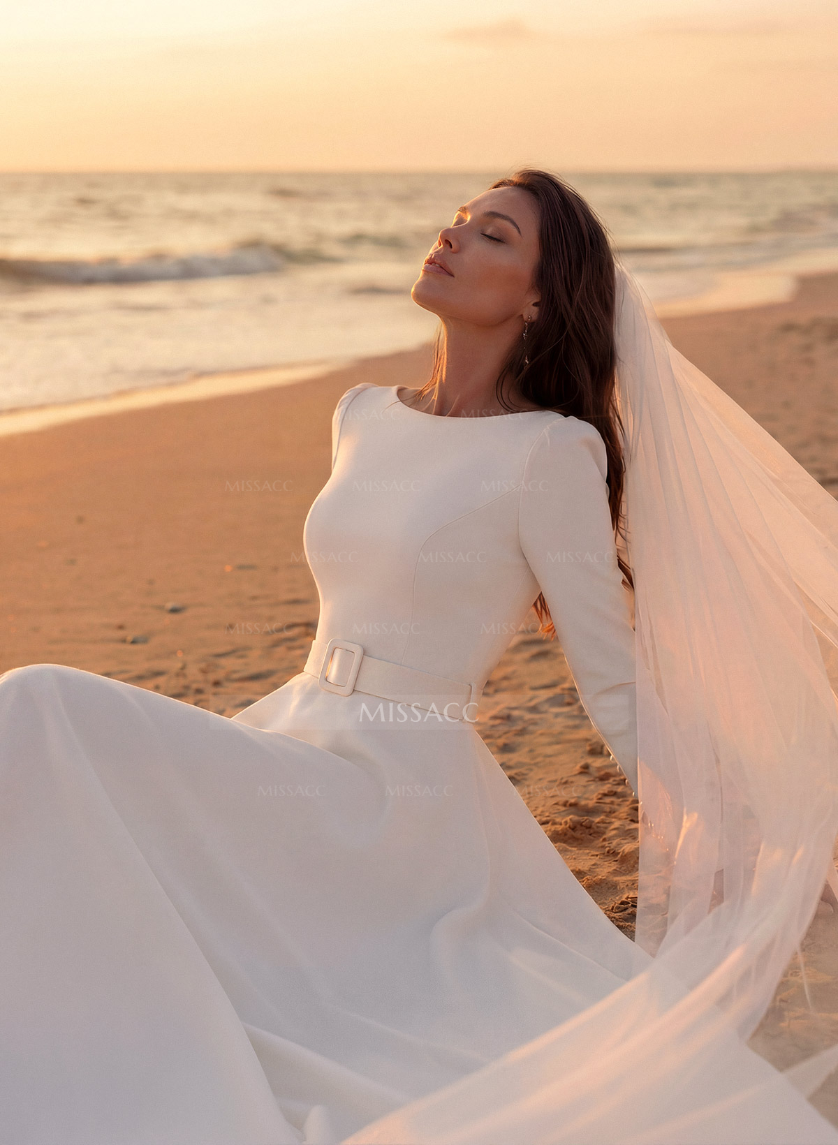 Elegant Simple Long Sleeves Satin Wedding Dresses With A-Line