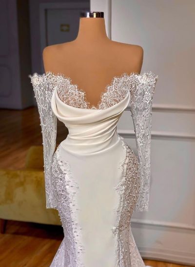 Lace Long Sleeves Off-The-Shoulder Trumpet/Mermaid Wedding Dresses With Pearl