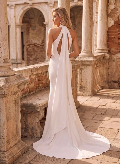 Trumpet/Mermaid Halter Sleeveless Elastic Satin Wedding Dresses