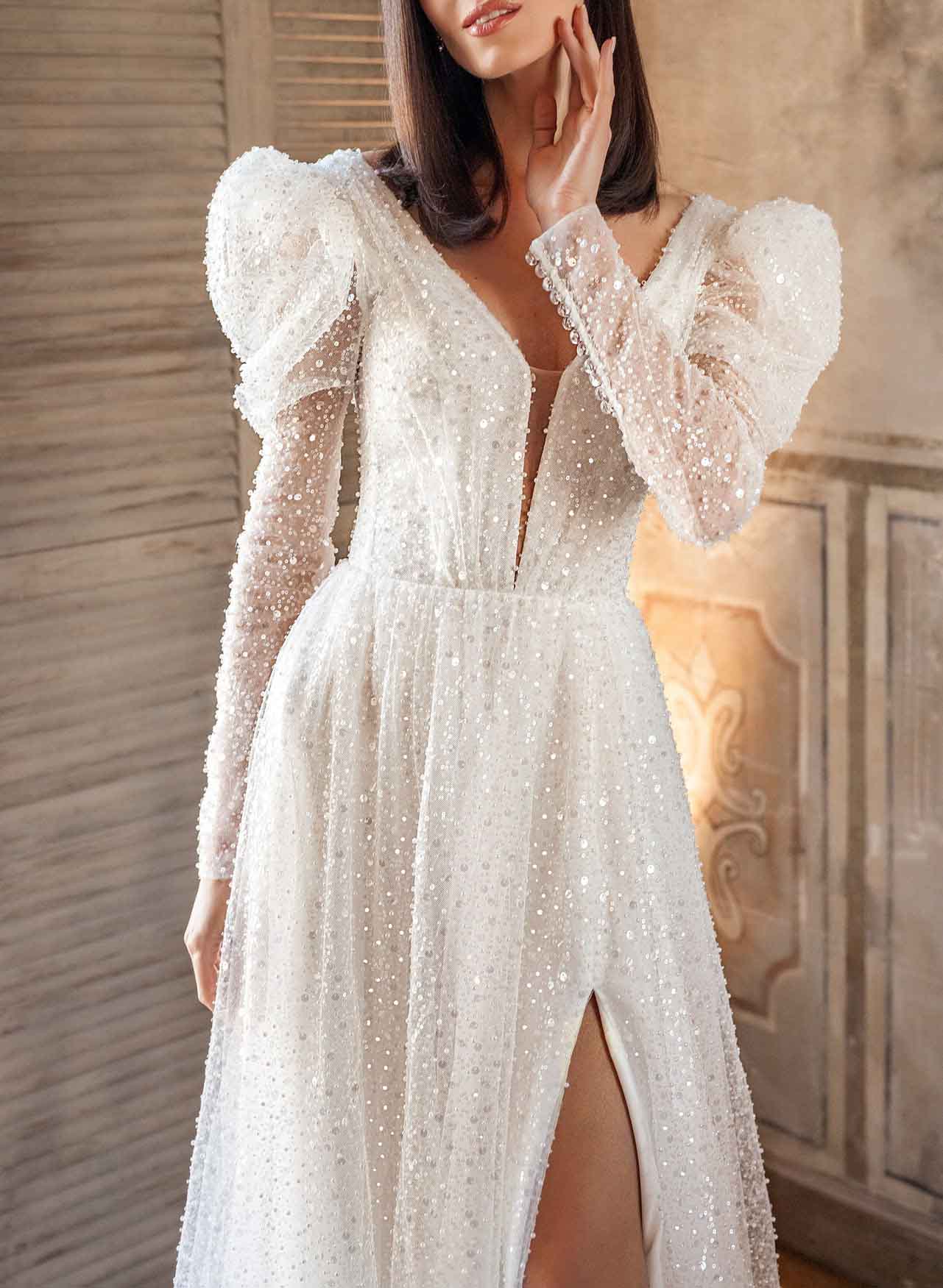 Long Sleeves Sparkly Sequined Wedding Dresses With Split Front