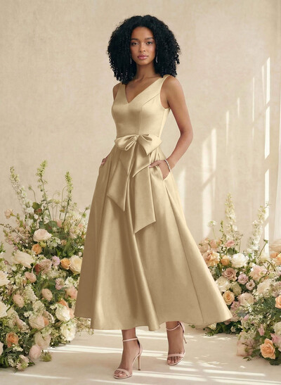 A-Line V-Neck Satin Mother Of The Bride Dresses With Bow(s)/Pockets