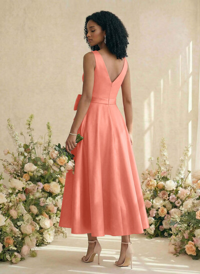 A-Line V-Neck Satin Mother Of The Bride Dresses With Bow(s)/Pockets