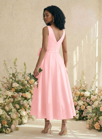 A-Line V-Neck Satin Mother Of The Bride Dresses With Bow(s)/Pockets