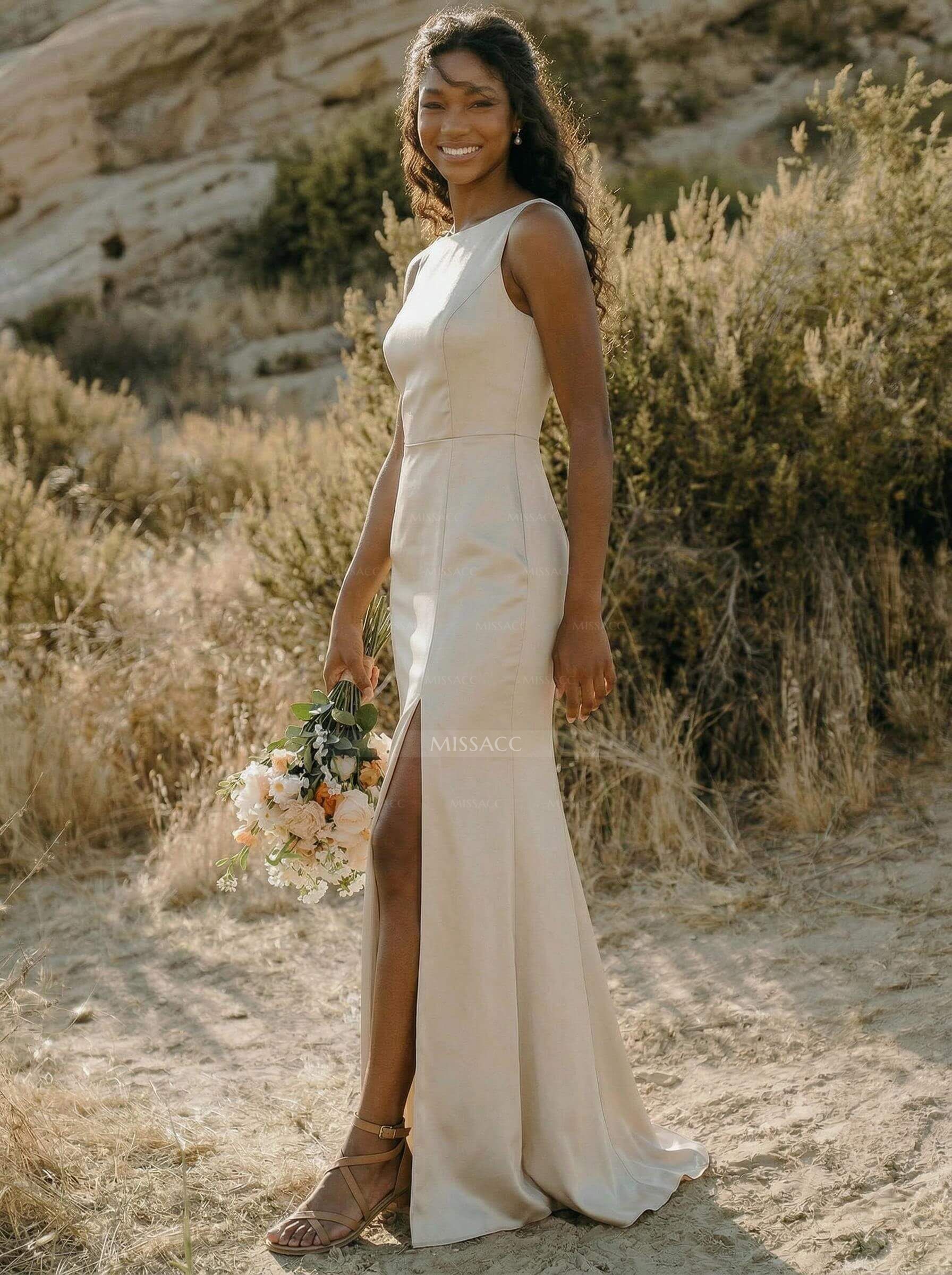 Sheath/Column Scoop Neck Silk Like Satin Bridesmaid Dresses With Split Front