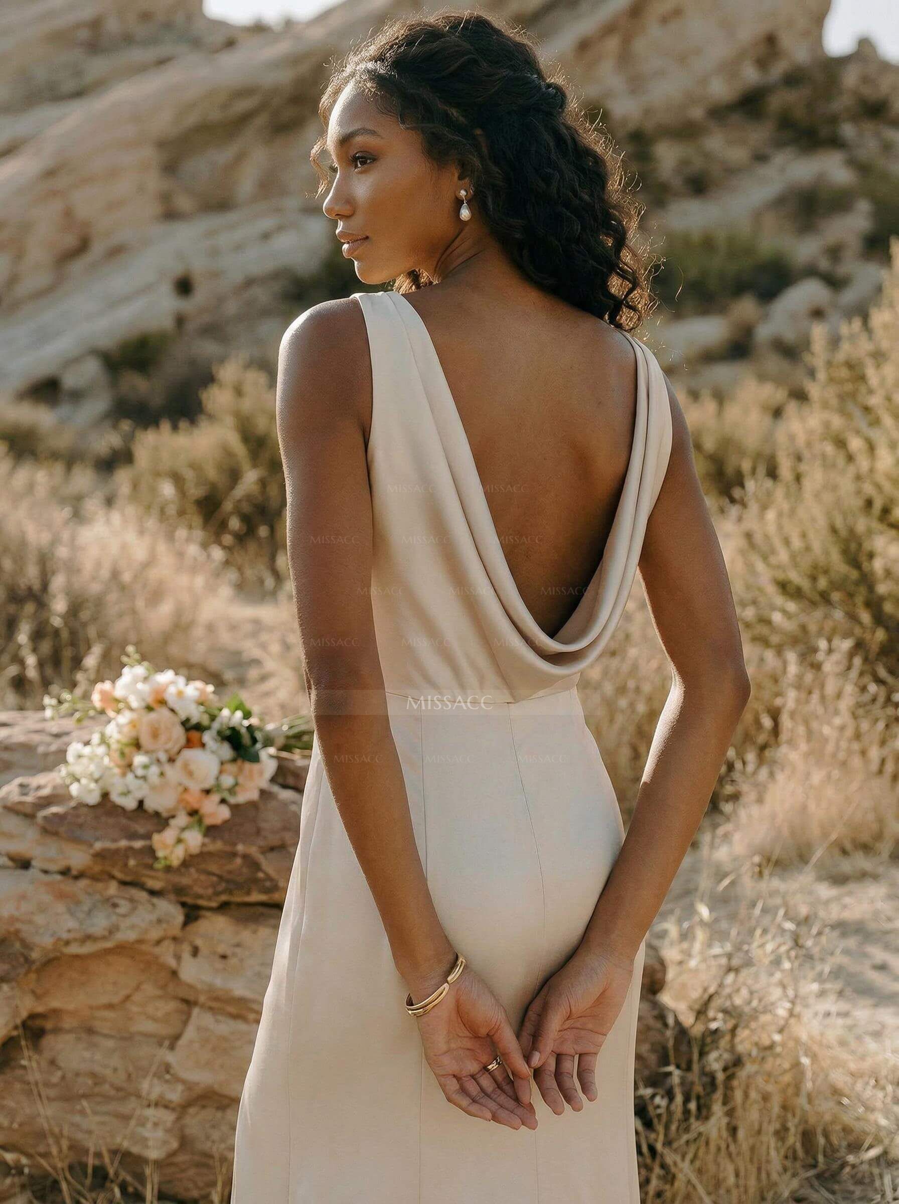 Sheath/Column Scoop Neck Silk Like Satin Bridesmaid Dresses With Split Front