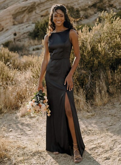 Sheath/Column Scoop Neck Silk Like Satin Bridesmaid Dresses With Split Front