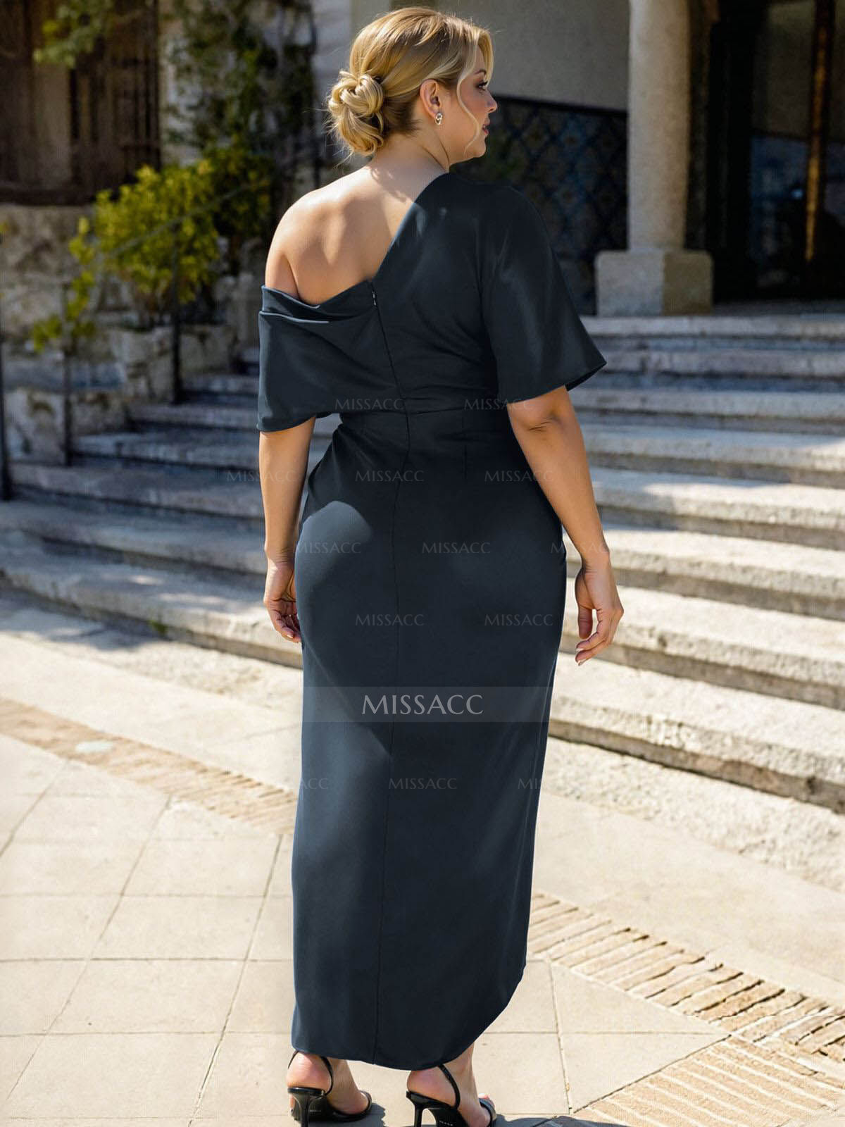 Sheath/Column Asymmetrical Sleeveless Satin Bridesmaid Dresses With Ruffle