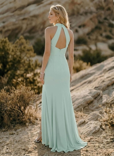 Sheath/Column Halter Chiffon Bridesmaid Dresses With Back Hole