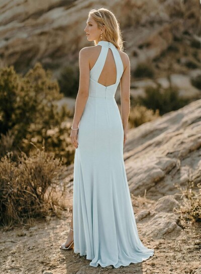 Sheath/Column Halter Chiffon Bridesmaid Dresses With Back Hole