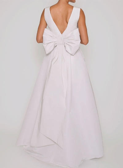 Sheath/Column Scoop Neck Sleeveless Satin Cocktail Dresses With Bow(s)