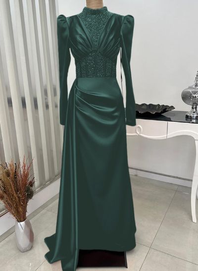 Sheath/Column High Neck Silk Like Satin Evening Dresses With Sequins