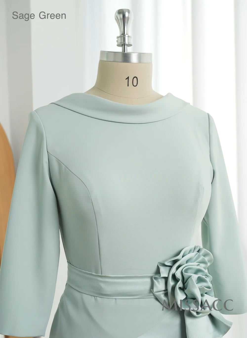 Sheath/Column Elastic Satin Mother Of The Bride Dresses With Flower(s)