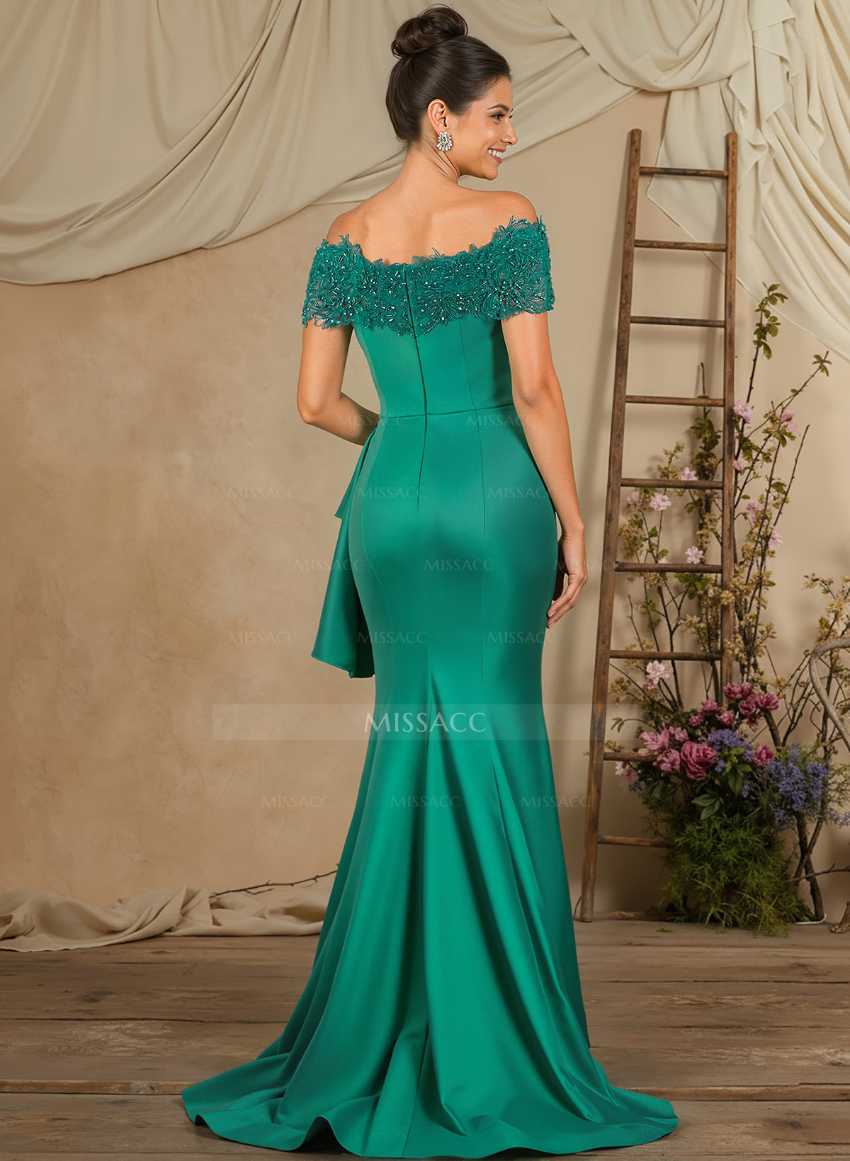 Trumpet/Mermaid Lace/Silk Like Satin Mother Of The Bride Dresses With Ruffle