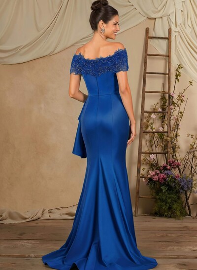 Trumpet/Mermaid Lace/Satin Mother Of The Bride Dresses With Ruffle