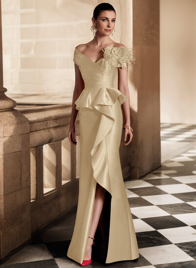 Feather Trimmed 3D Floral Off-The-Shoulder Mother Of The Bride Dresses With Ruffled Waist