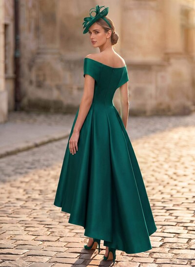 A-Line Off-The-Shoulder Sleeveless Asymmetrical Satin Mother Of The Bride Dresses