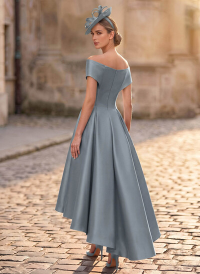 A-Line Off-The-Shoulder Sleeveless Asymmetrical Satin Mother Of The Bride Dresses