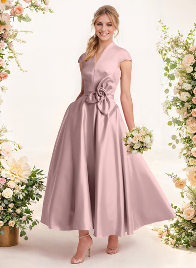 Classic V-Neck Short Sleeves Satin Mother Of The Bride Dresses With 3D Floral
