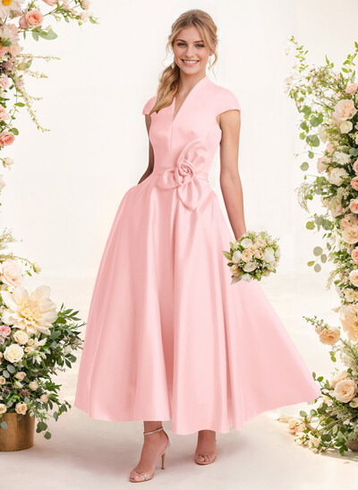 Classic V-Neck Short Sleeves Satin Mother Of The Bride Dresses With 3D Floral