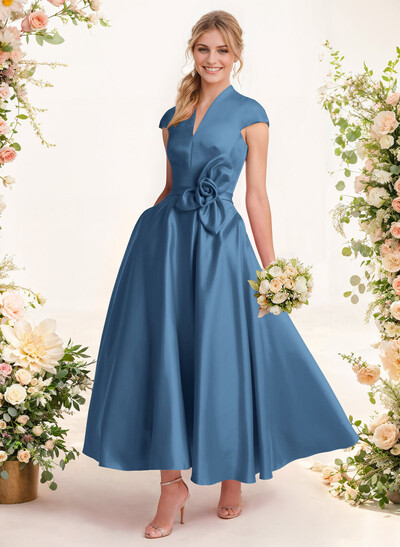 Classic V-Neck Short Sleeves Satin Mother Of The Bride Dresses With 3D Floral