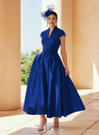 Classic V-Neck Short Sleeves Satin Mother Of The Bride Dresses With 3D Floral