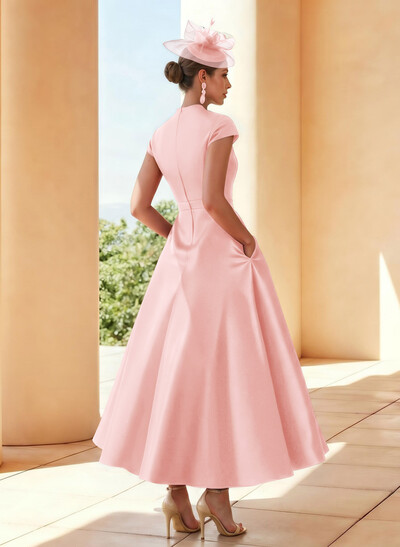 Classic V-Neck Short Sleeves Satin Mother Of The Bride Dresses With 3D Floral