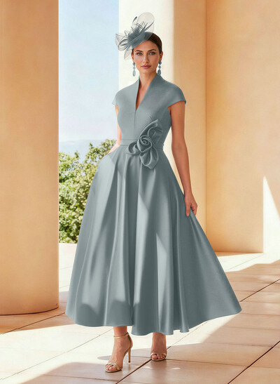 Classic V-Neck Short Sleeves Satin Mother Of The Bride Dresses With 3D Floral