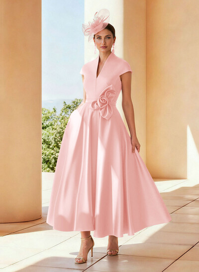 Classic V-Neck Short Sleeves Satin Mother Of The Bride Dresses With 3D Floral