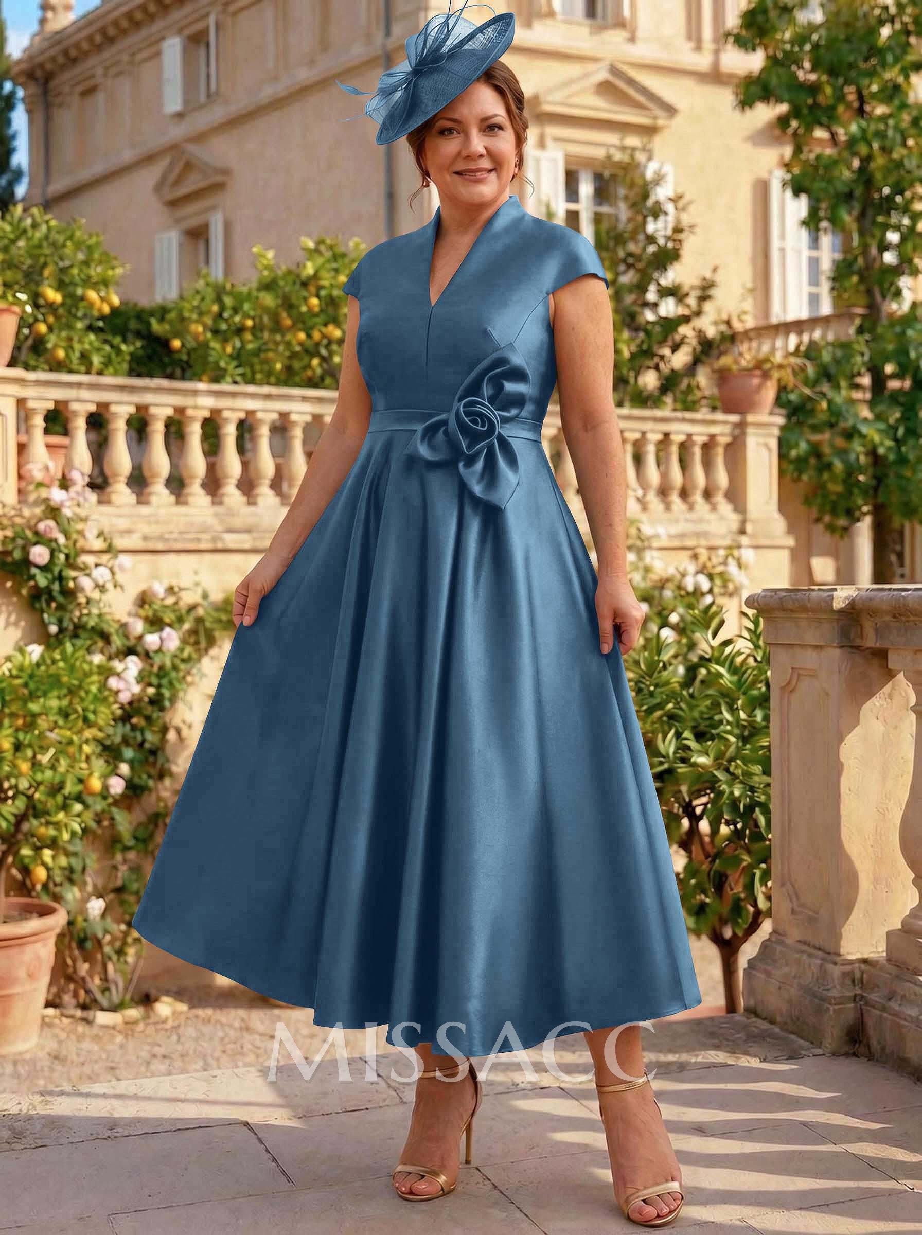 Classic V-Neck Short Sleeves Satin Mother Of The Bride Dresses With 3D Floral