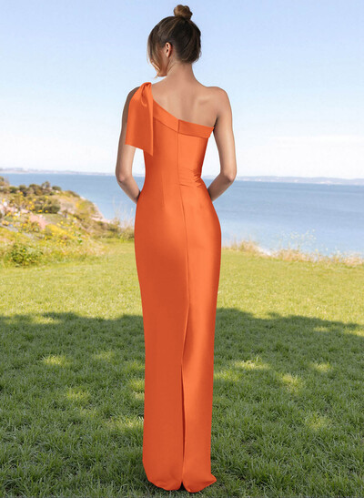 Classy Bow Accented One-Shoulder Floor-Length Bridesmaid Dresses With Back Slit