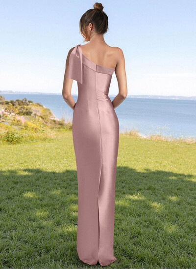 Classy Bow Accented One-Shoulder Floor-Length Bridesmaid Dresses With Back Slit