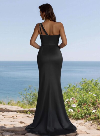 Flattering One-Shoulder Spaghetti Straps Fit And Flare Bridesmaid Dresses With Ruched